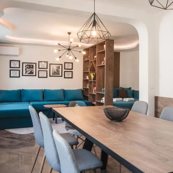 ОРФЕЕВИТЕ ПЕСНИ, hotel in Devin