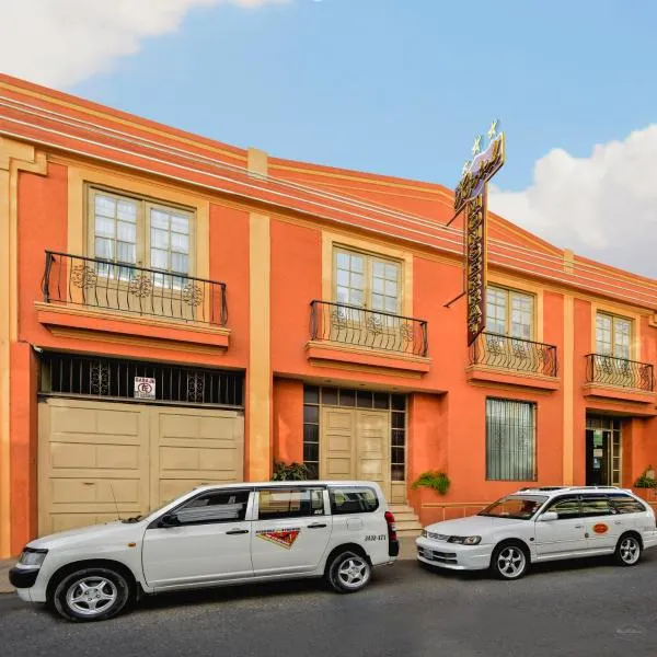 Hotel Monserrat, hotel v destinaci Cochabamba