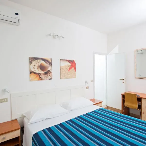 Hotel Helios, hotel a Riccione