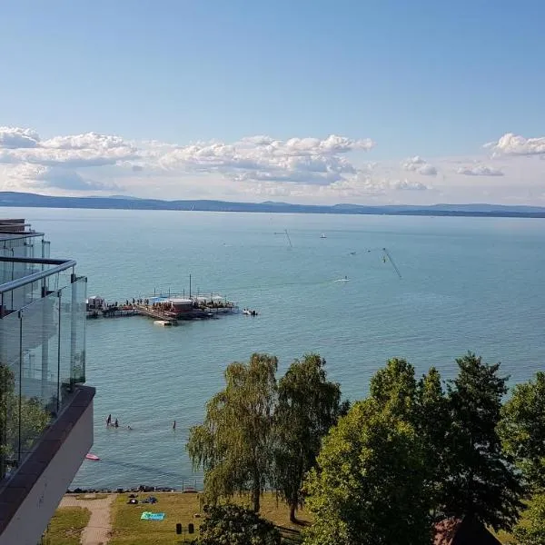 GalériusPrémium6, hotel in Siófok