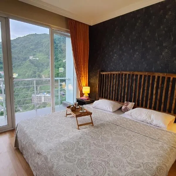 크바리아티에 위치한 호텔 Calypso Kvariati Hotel