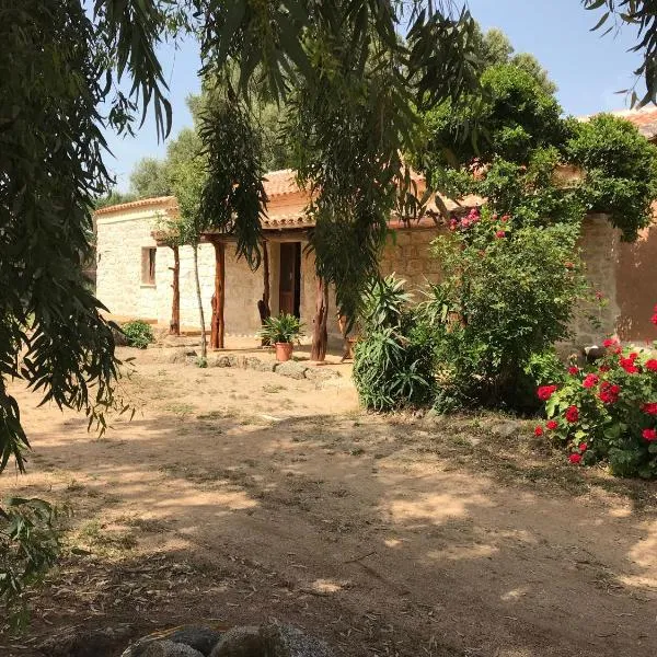 Stazzo Li Casacci, hotel v destinaci Arzachena
