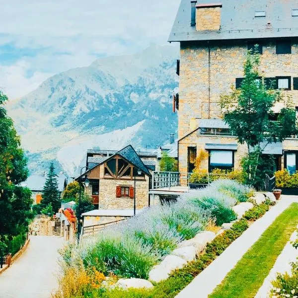 Alberg Taull, hotel di Taull