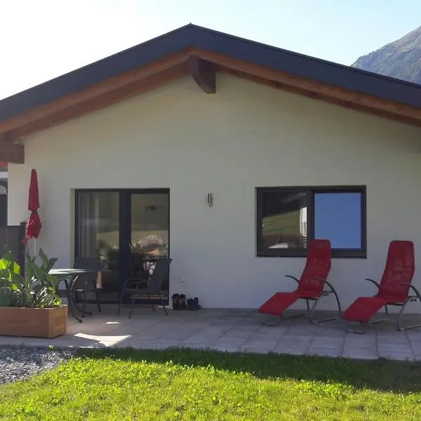 Alpenchalet Pitztal, hotel in Sankt Leonhard im Pitztal
