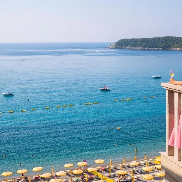 Poseidon The Beach Hotel, hotel a Budua