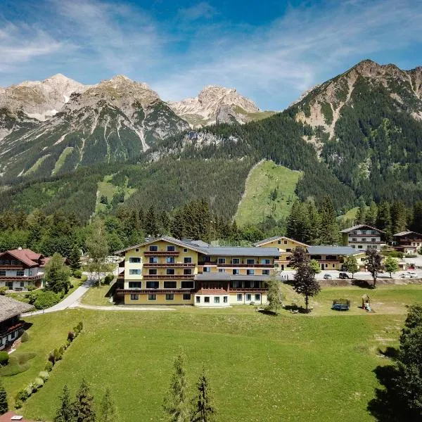 Mountain Hostel, hotel em Ramsau am Dachstein