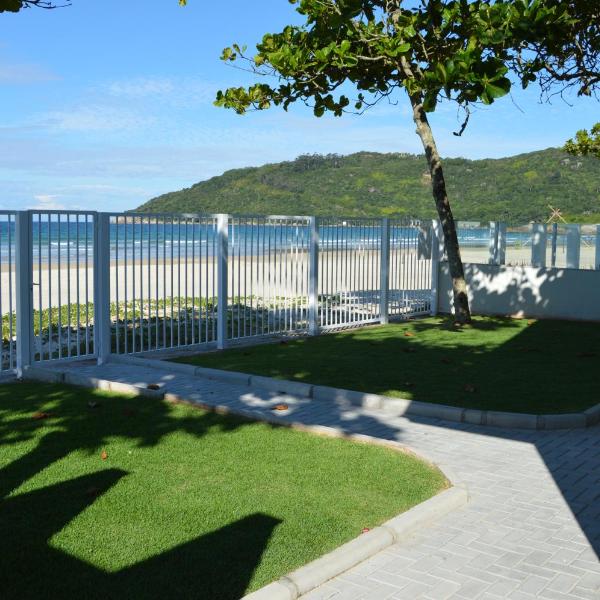 Belíssima Casa - Pé na areia - Bombinhas - Canto Grande - Foto 4