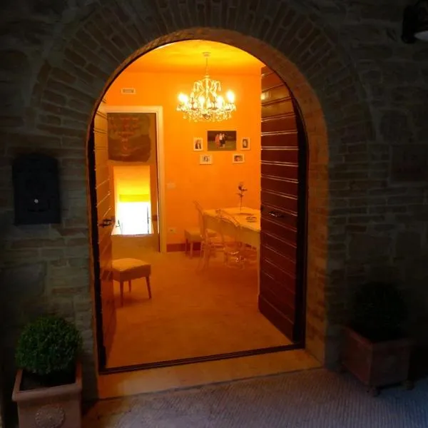 Diana House, hotel in Civitella Benazzone