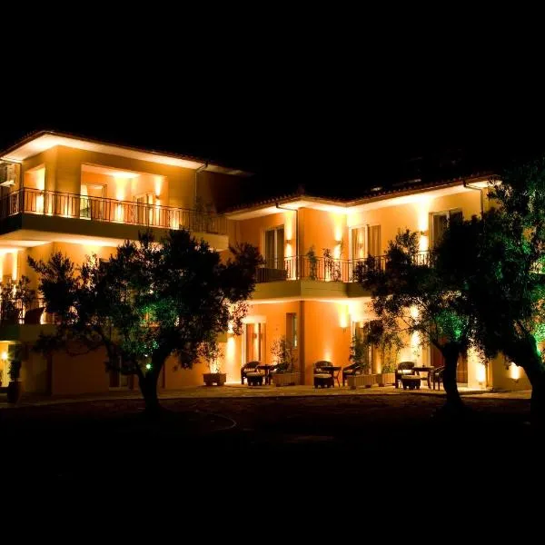 Agroktima Elia, отель в городе Amarianos