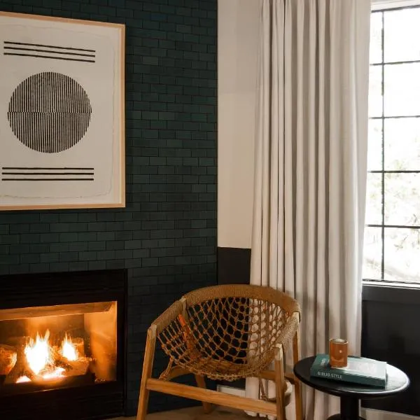 San Luis Creek Lodge, отель в Сан-Луис-Обиспо