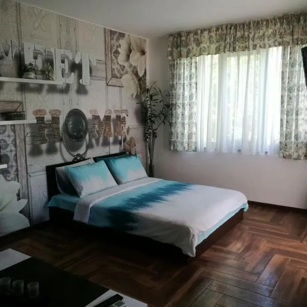Къща за гости ЕЛИ, hotel in Primorsko
