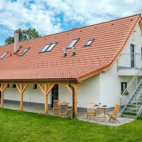 Apartmány Jedovary, hotel en Střížov