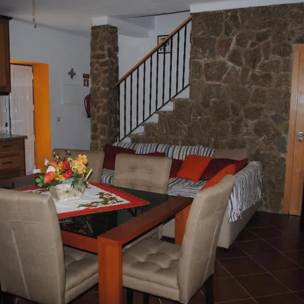 Moradia Familia Escoto, hotel en Aranhas