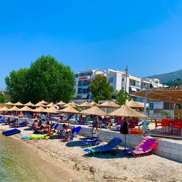 Hotel Divers, hotel din Vlorë