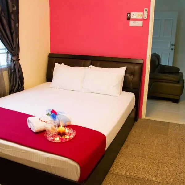 Homestay Hj Esmon Parit Raja UTHM、バトゥパハのホテル