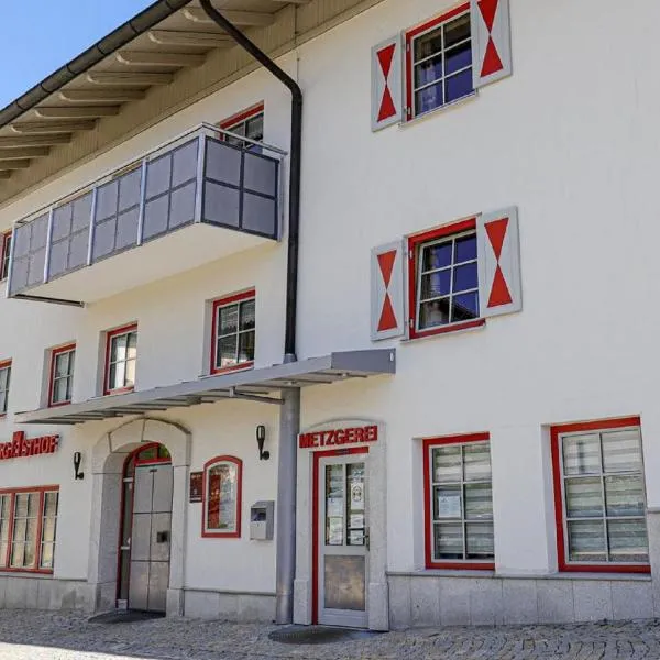 Burggasthof Hauptmann, hotel v destinaci Kollnburg