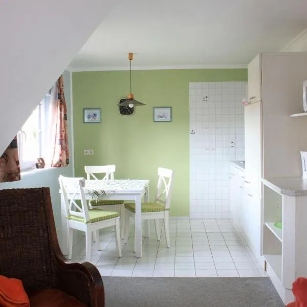 Gaestehaus-Sylvie-Wohnung-2, hotel v destinaci List