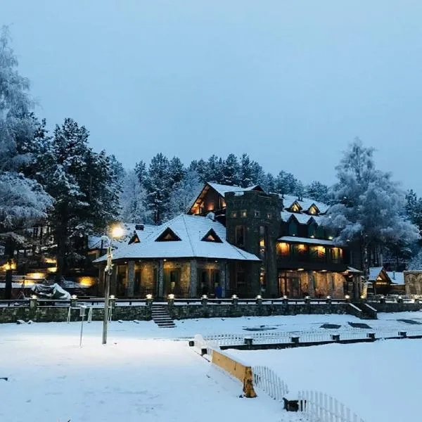 Natyral Razma Resort, hotel a Razëm