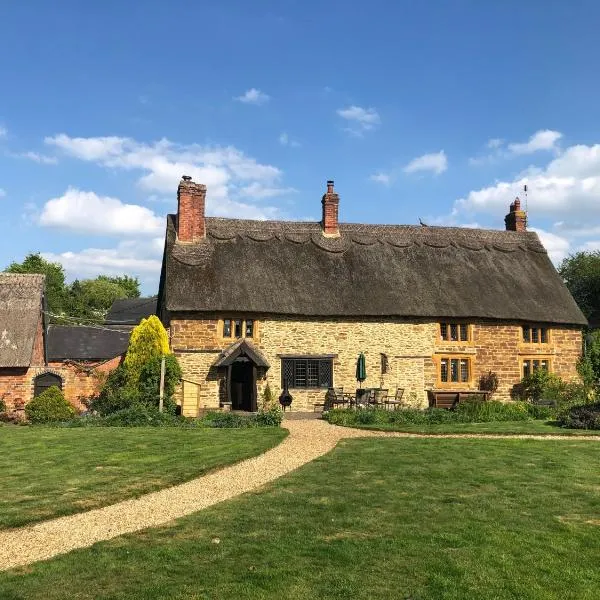 Hunt House Quarters, hotel in Long Buckby