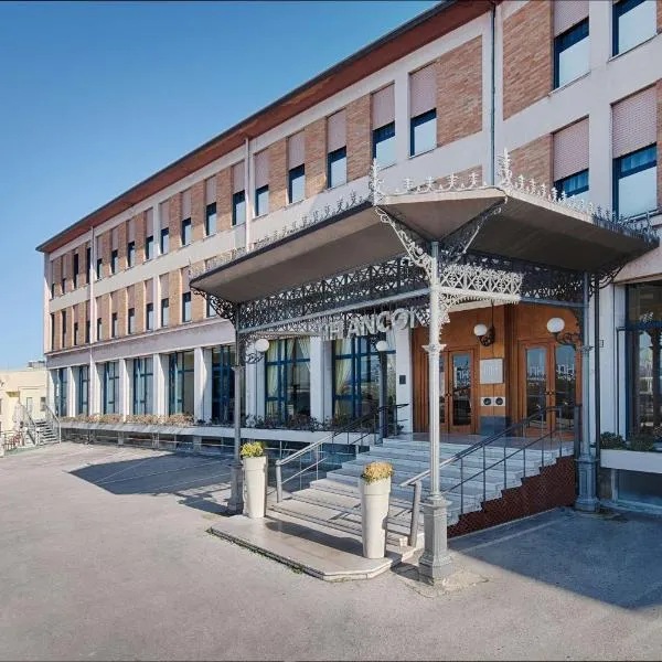 NH Ancona, hotel v Anconě