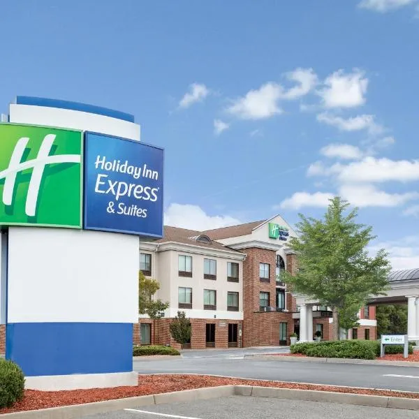 Holiday Inn Express Hotel & Suites Tappahannock, an IHG Hotel, hotel di Montross