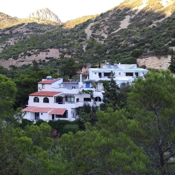 Oleander's Garden Traditional Cretan Cottage、フェルマのホテル
