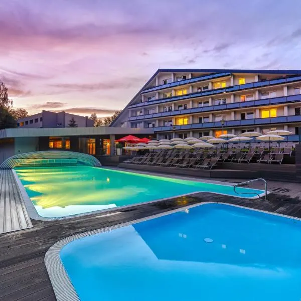 Hotel Jezerka, hotel v Seči