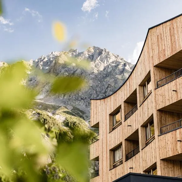 Falkensteiner Hotel Antholz - Adults only, hotel in SantʼAnna