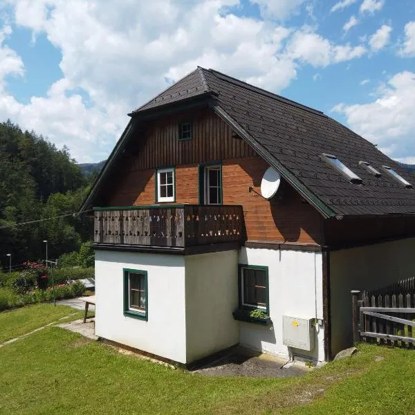 Ferienhaus Oma Hase, ξενοδοχείο σε Mürzzuschlag
