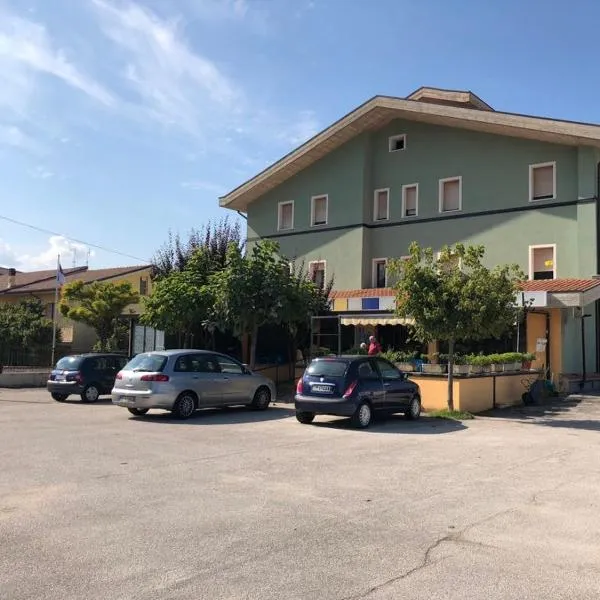 Il Portichetto, hotel en Barete