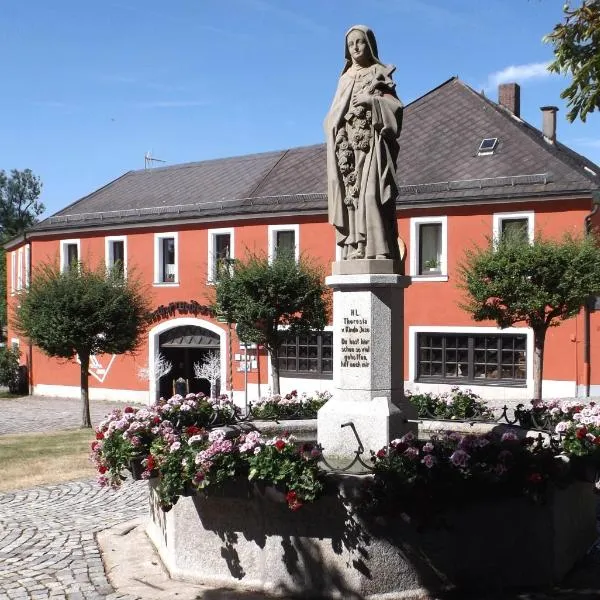 Hotel Weisses Ross, hotel v destinaci Konnersreuth