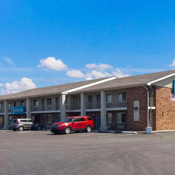 Motel 6-Youngstown, OH, hotel in Hubbard