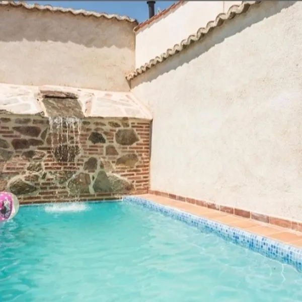 La Casa de los Dos Rubios, hotel in Nava de la Asunción