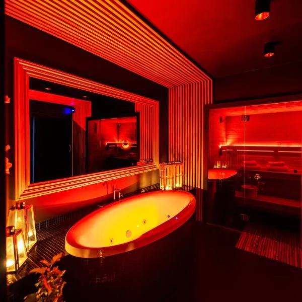 Spa Love Apartament Sauna Jacuzzi ROMANTYCZNY APARTAMENT DLA PARY Z PRYWATNYM SPA, hotel in Zielona Góra