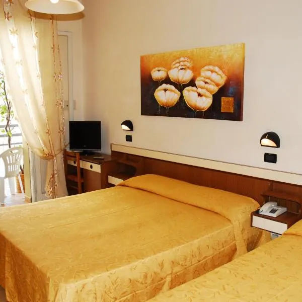 Hotel Devon Rooms & Breakfast, hôtel à Cesenatico