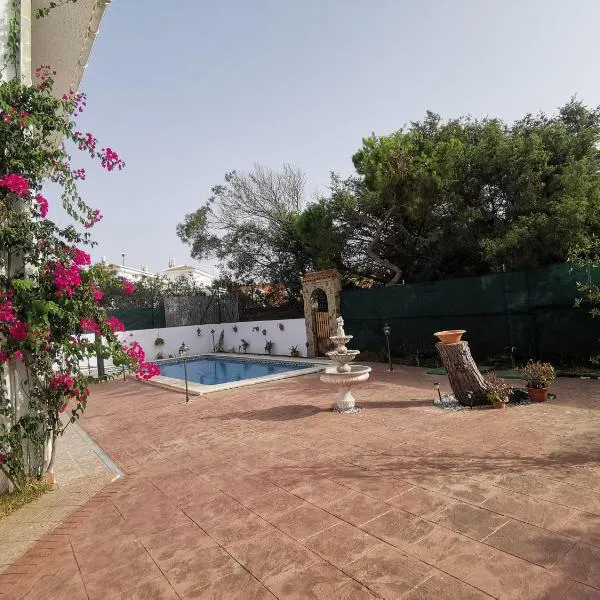 Entre pinos y playa, ξενοδοχείο σε Matalascañas
