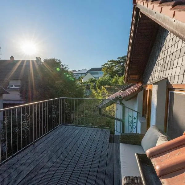 Ferienhaus bis 10 Personen und 2,5 Schlafzimmern, hotel v destinaci Geisenheim