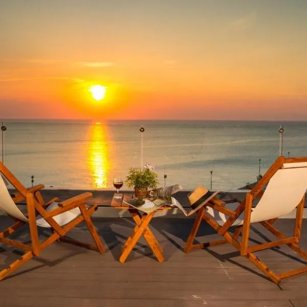 페레아에 위치한 호텔 Peraia Rooms