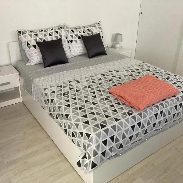 Studio apartman Valentina, hotel v destinaci Velika Mlaka