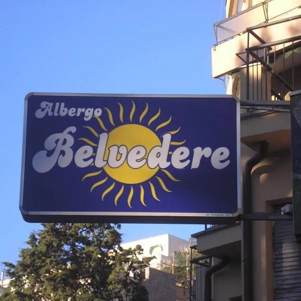 Albergo Belvedere، فندق في ألبيسولا مارينا