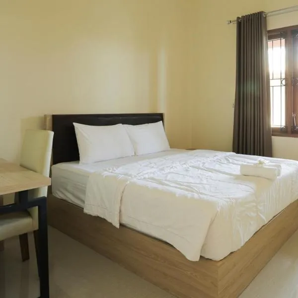 IDR Green Guest House Syariah Mitra RedDoorz, hotel v destinaci Solo