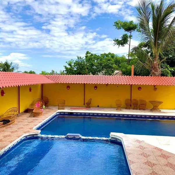 Hotel Sociedad y Maristas, hotel di Tecolutla