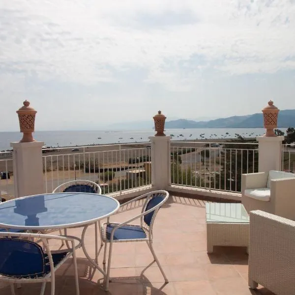 파티에 위치한 호텔 Yachting Club Mare