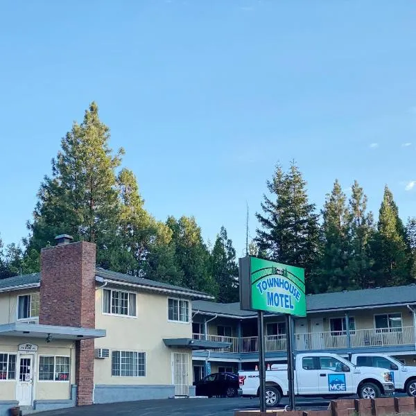 Townhouse Motel, hotel v destinaci Weed