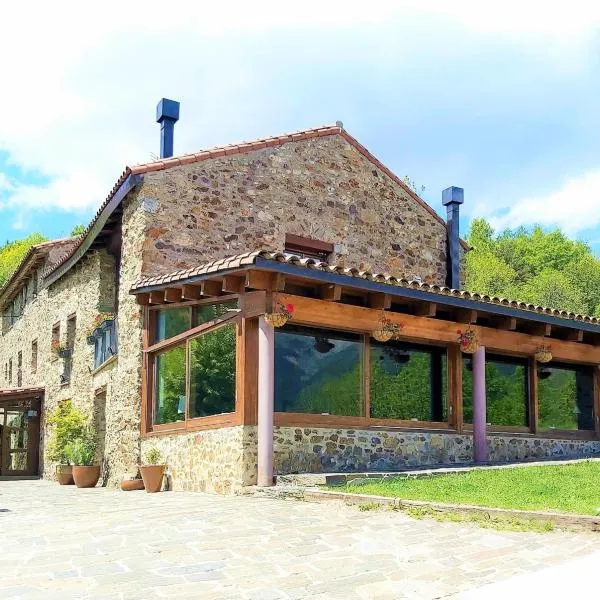 Can Gasparó HotelRural&Restaurant, hotel v destinaci Planoles