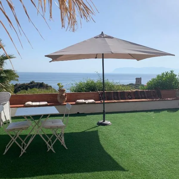 villa vista mare spiaggia privata, hotel em Scopello