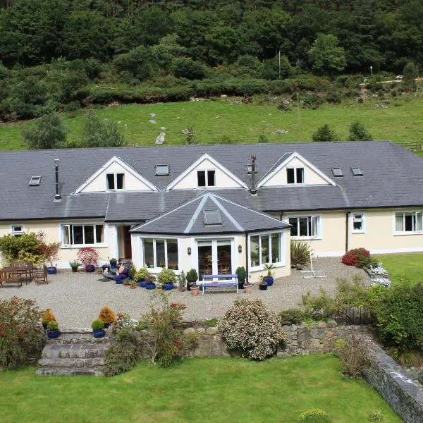 Riversdale House room only accommodation, A98KD85, hotel in Laragh