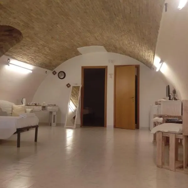 Residenza l'Orologio, hotel v destinaci Bernalda