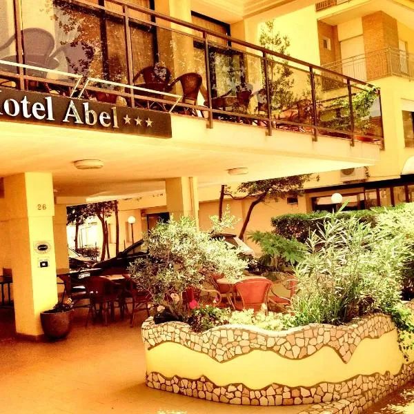 Hotel Abel & Residence, hotel v destinaci Cesenatico