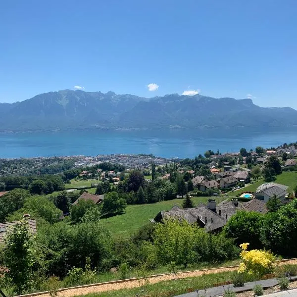 Appartement moderne avec vue panoramique à Jongny proche de Montreux, hotel v destinaci Jongny